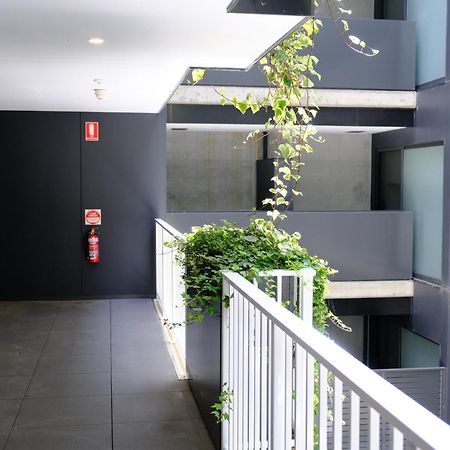 Апартаменты Cbd Japanese Retreat 2Br 1P Brekky Wifi Netflix Канберра Экстерьер фото