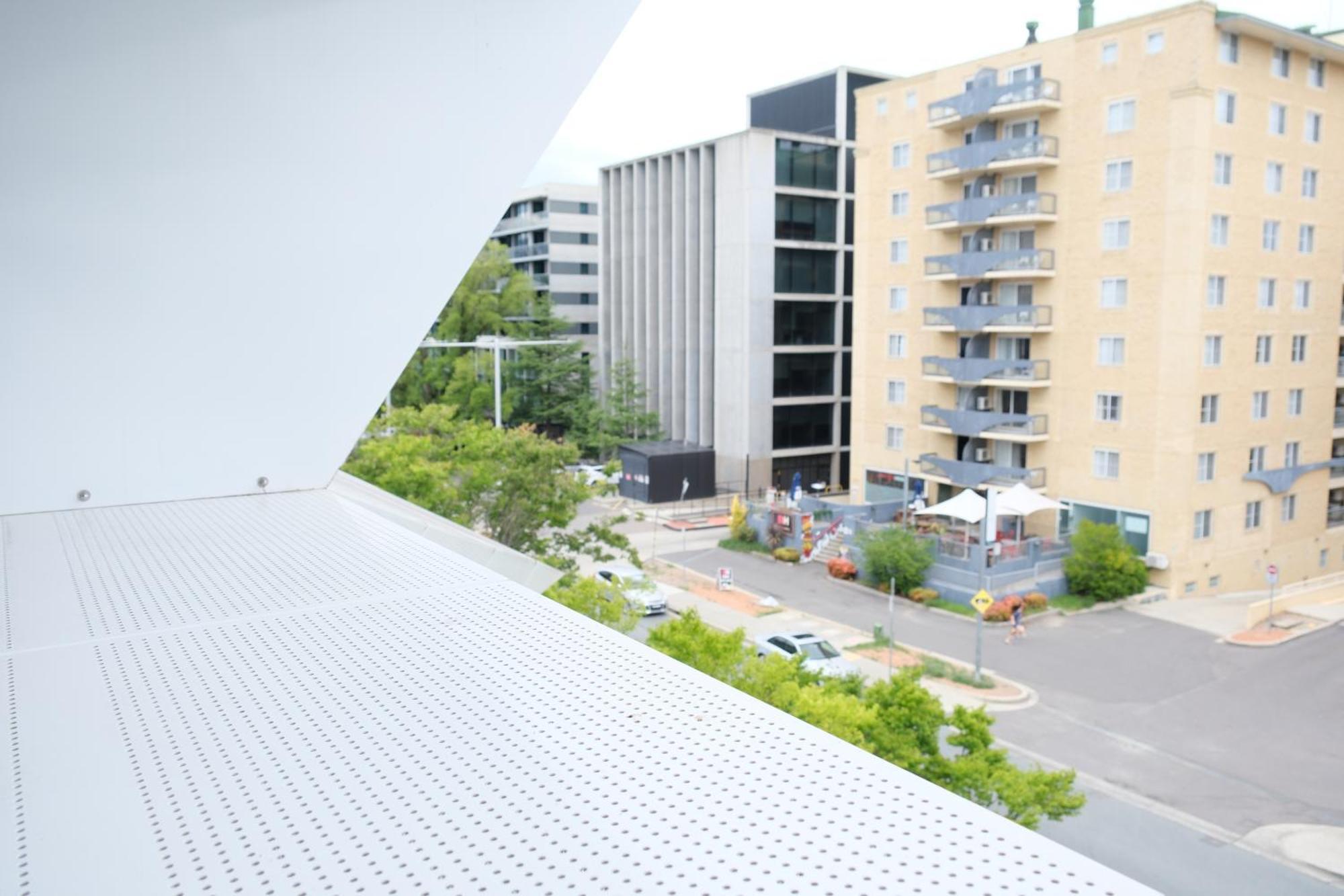 Апартаменты Cbd Japanese Retreat 2Br 1P Brekky Wifi Netflix Канберра Экстерьер фото